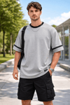 Şerit Detaylı Kontrast Yaka Basic T-Shirt