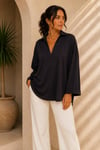 V Yaka Dökümlü Oversize Bluz