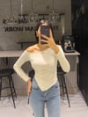 BEYAZ ASİMETRİK UZUN KOLLU BODY