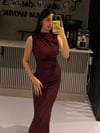 BORDO DRAPELİ SİMLİ  ELBİSE 