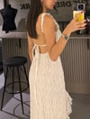 DANTELLİ YIRTMAÇLI BEYAZ ELBİSE 