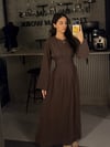 KAHVE TENSEL PİLELİ BAĞLAMALI ELBİSE