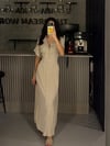 KREM DÜĞMELİ BEL DETAY MAXİ BOY ELBİSE 