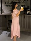 PEMBE MNG ASİMETRİK CREP ELBİSE