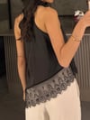 SATEN DANTELLİ BLUZ