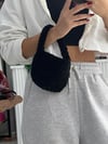 YUMUŞAK DOKU SİYAH MİNİ ÇANTA