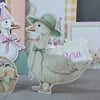 Yeşil Şapkalı Kaz Silly Goose Ayaklı Maket
