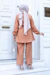 Bronş Detaylı Tesettür Camel Takım 
