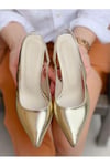 MARİA GOLD METAL TOPUKLU SANDALET AYAKKABI