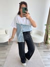 Beyaz Jean Detaylı Düğmeli Tshirt