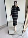 Siyah Çizgili Triko Elbise