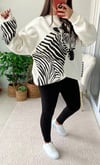 ZEBRA DESENLİ SWEATSHİRT