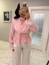 Pembe Dantelli Fular Detaylı Tensel Bluz