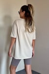 Kadın Oversize Yaka Fitilli Bej T-Shirt
