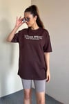 Kadın Oversize Yaka Fitilli Kahverengi T-Shirt