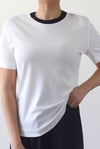 Kadın Tok Doku Yaka Fitilli Ekru Siyah Çift Renk T-Shirt