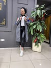 Desenli yağmurluk Gri