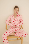 Kadın Luxury Soft Kalp Desenli Pijama Takımı – Yumuşak ve Şık Pembe
