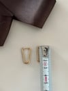 Taşlı V Küpe