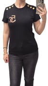 ON FASHION 26Y.ON.BLZ.76609.01 OMUZLARI DÜĞMELİ KISA KOL BLUZ - SİYAH