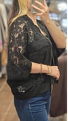 ON FASHION 26Y.ON.CKT.76505.01 DANTELLİ KISA KOL CEKET - SİYAH