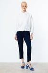 ON FASHION 50345 ÖNÜ VE YAKASI DANTELLİ CEPLİ GÖMLEK - BEYAZ