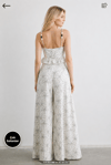 Kalp Yaka Nakışlı Crop Ekru Bluz