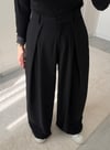ZR MODEL ÖNÜ PİLİLİ PANTOLON SİYAH