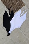 Çapraz Askılı Bodysuit