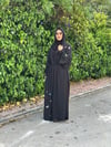 KELEBEK VE TAŞ İŞLEMELİ ABAYA