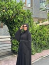 KOLLARI BONCUK DETAYLI ABAYA