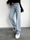 STALİKadın Paça Yırtmaçlı Mom Jeans Pantolon Açık MaviPantolonStockport Kadın Paça Yırtmaçlı Mom Jeans Pantolon Açık Mavi / Stalibutik