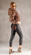 Peluş  Kısa Leoparlı MontshE TekstilPeluş  Kısa Leoparlı Mont