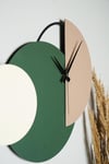 MUYİKA Mateen Metal 47-31cm Dekoratif Duvar Saati (Kahve-Yeşil-Krem) MDS-50