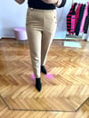 CAMEL DÜĞMELİ BELİ LASTİKLİ PANTOLON