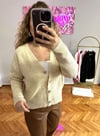 KREM SELANİK TAŞ DÜĞMELİ HIRKA