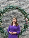ÖNDEN BÜZGÜLÜ MOR ELBİSE