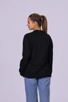  Kadın Siyah Regular Fit Pamuklu Sweatshirt Bisiklet Yaka  Sweatshirt