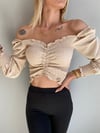  Kadın Ön Büzgü Leopar  Uzun Kollu Madonna Yaka Crop Bluz