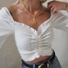  Kadın Ön Büzgü Leopar  Uzun Kollu Madonna Yaka Crop Bluz