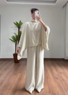 Fiona Bej Fularlı Takım