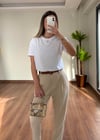 Havuç Kesim Krem Kemerli Pantolon
