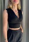 Kadın Gipeli V Yaka Siyah Crop Bluz