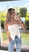 Kadın Gül Detay Beyaz Straplez Bluz