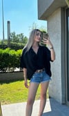 Kadın önü kısa arkası uzun v yaka bluz