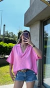 Kadın önü kısa arkası uzun v yaka bluz