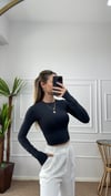 Kadın parmak geçmeli esnek body