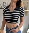 kadın polo yaka çizgi desen triko crop bluz