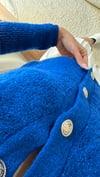Kadın standart beden saks mavisi düğmeli hırka