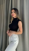 Kadın Vatkalı Yan Büzgü Siyah Crop Bluz